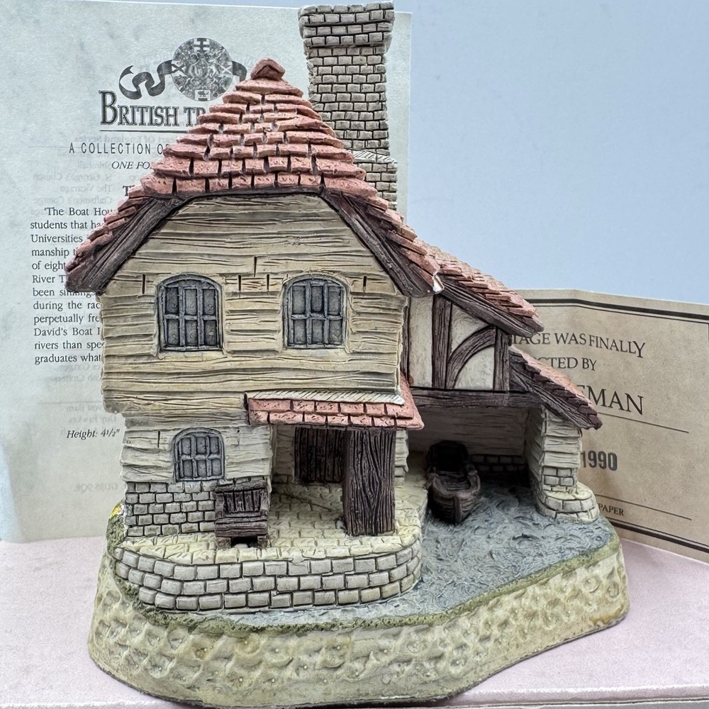The Boat House by David Winter 1989 Collectible Cottages W/ Box And Paperwork